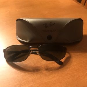 Ray Ban Sunglasses w/ Case